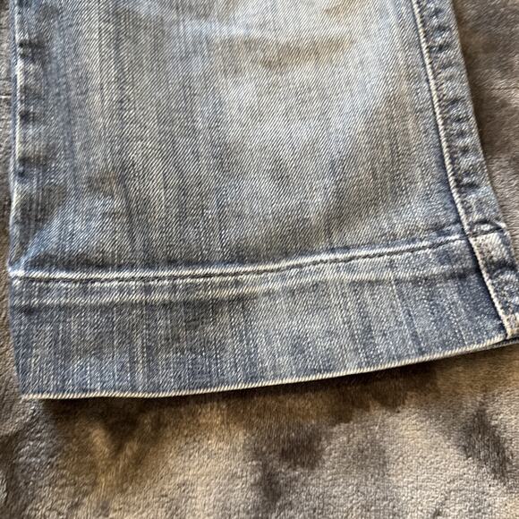 Women's 7 For All Mankind DOJO Blue Jean Capri's Size 27 Made In USA Med Wash - Picture 4 of 13